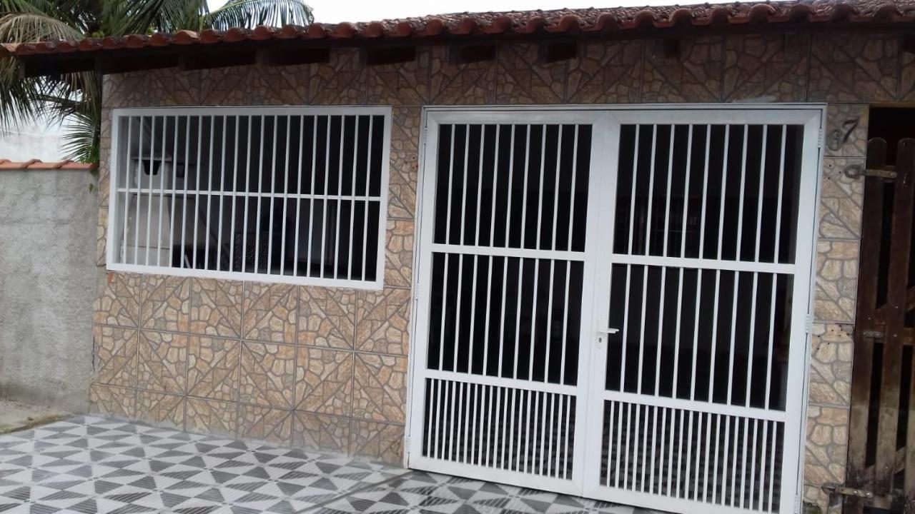 فيلا كاراغواتاتوبافي Casa De Ferias Em Caragua المظهر الخارجي الصورة